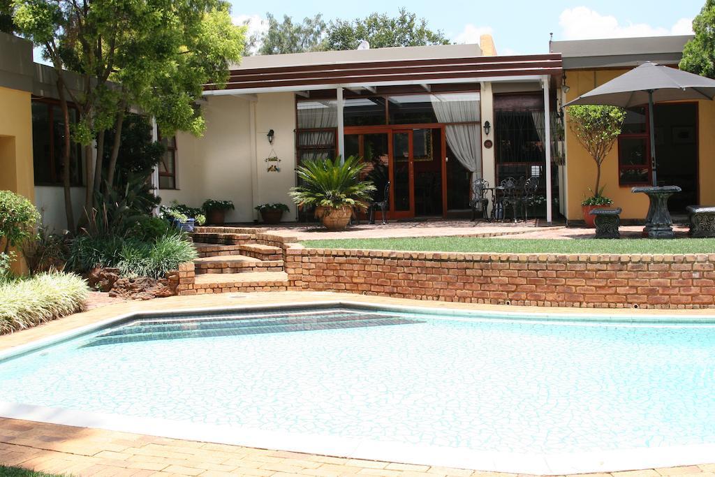 Jubilee Lodge Guest House Johannesburg Exteriör bild