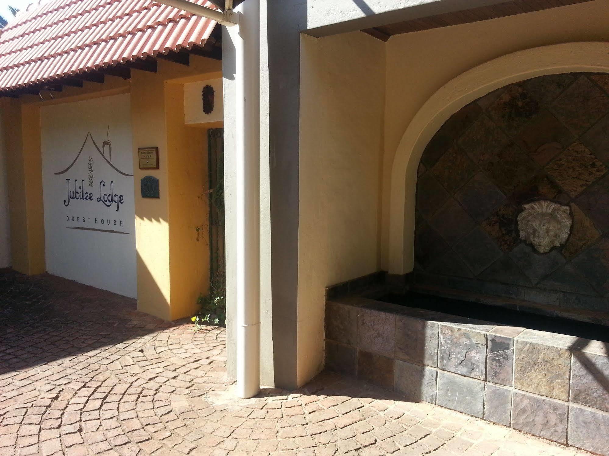 Jubilee Lodge Guest House Johannesburg Exteriör bild